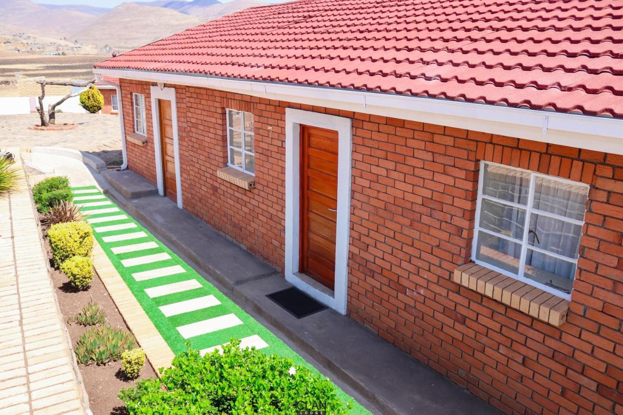 The Clan Lodge Mohlanapeng Extérieur photo