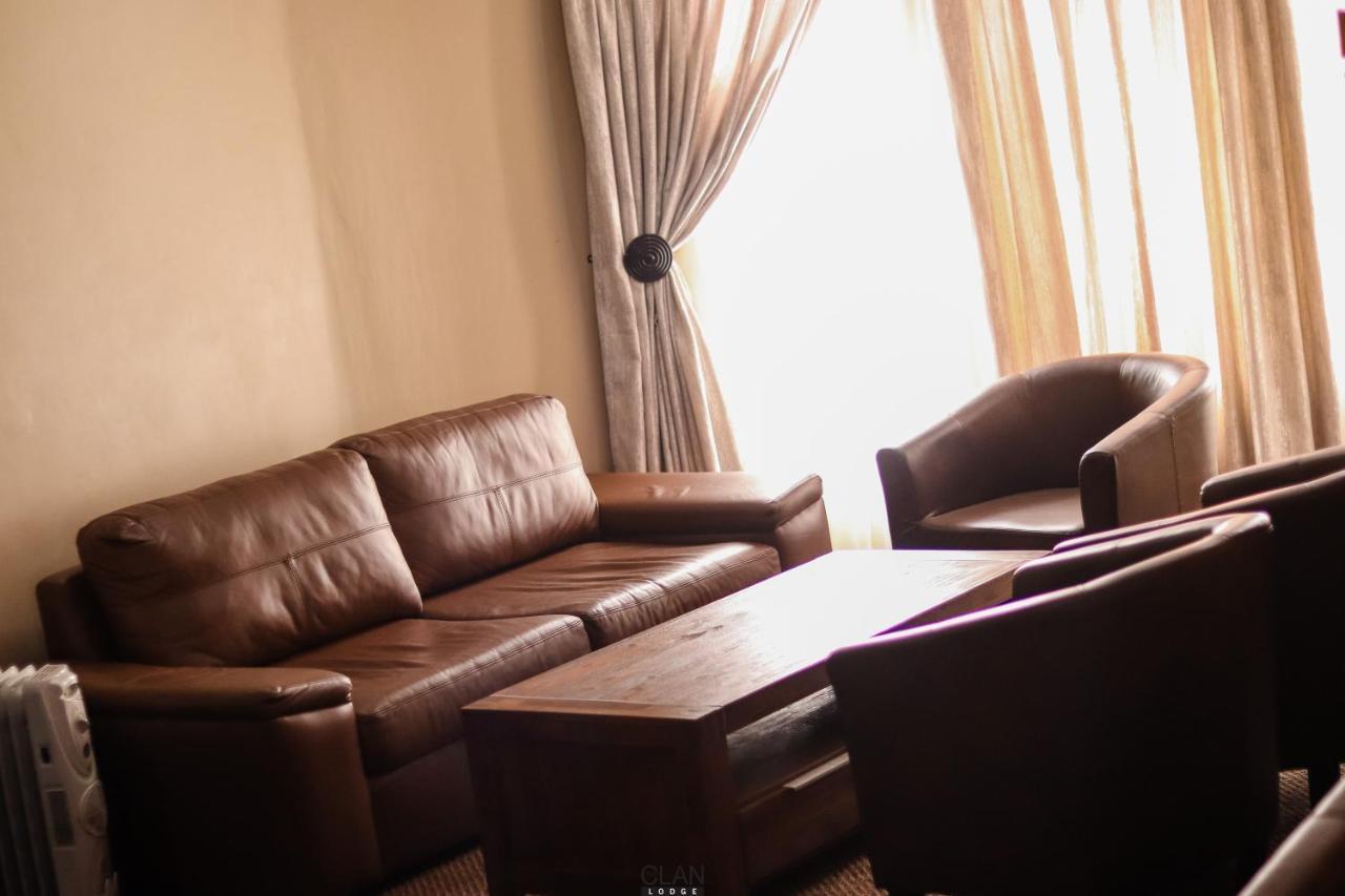 The Clan Lodge Mohlanapeng Extérieur photo